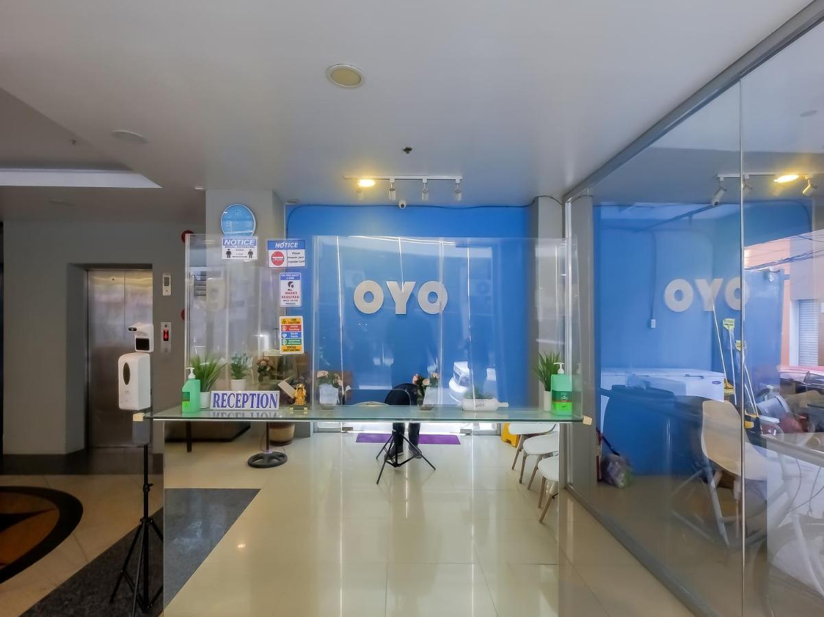 Vaccinated Staff - Oyo 837 Kysabel Hotel Paco Eksteriør bilde